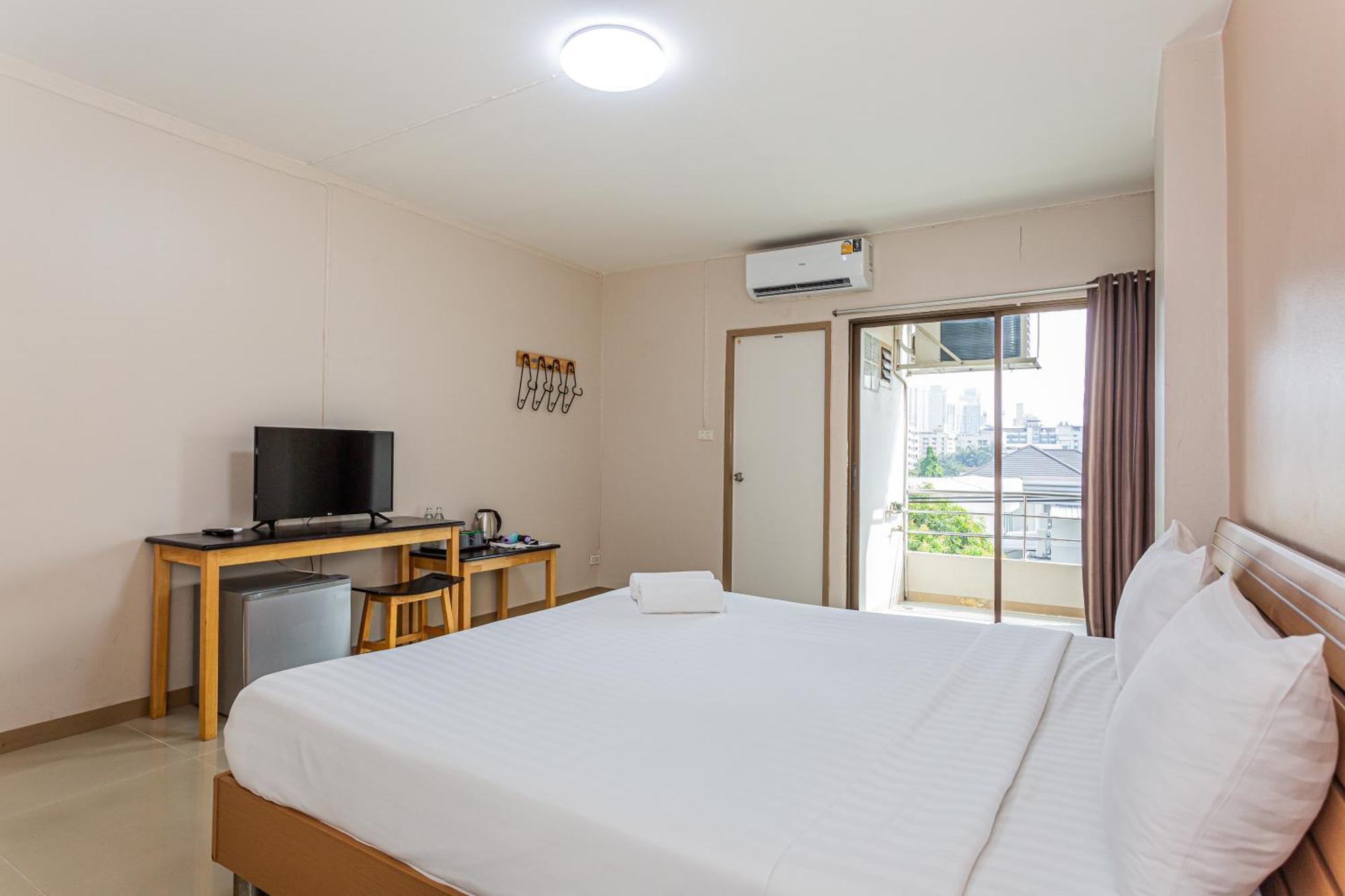 Ck2 Hotel Bangkok Ngoại thất bức ảnh